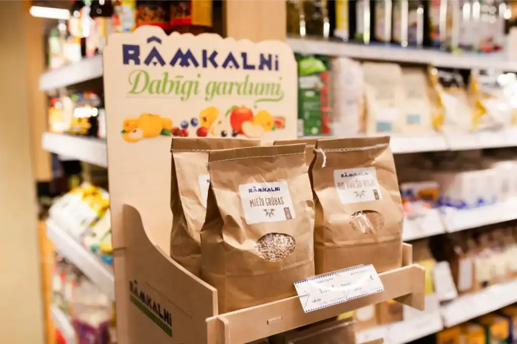 Rāmkalni children's treats and snacks, healthy snacks for children in the shop.