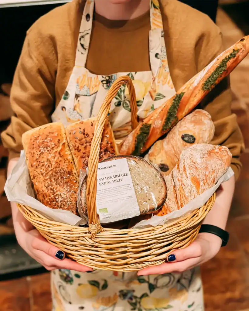 Bread and baked goods, fresh and delicious, from the Ramkalni bakery.
